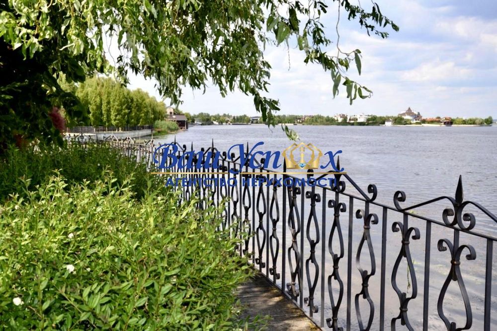 Оренда будинка , резиденція з виходом на фарватер р. Дніпро.