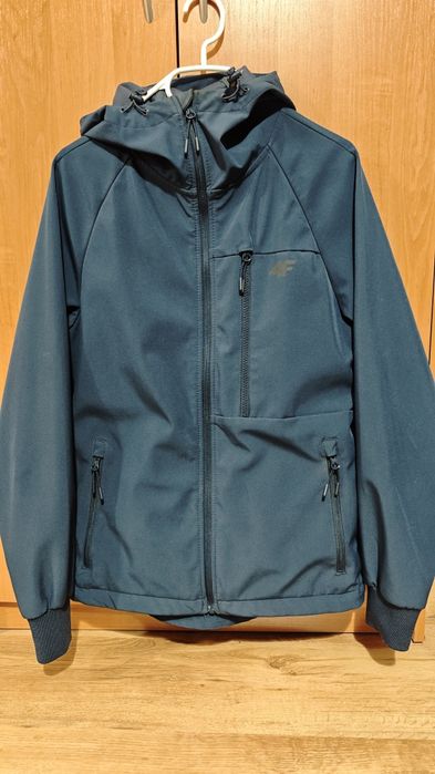 Kurtka  młodzieżowa Softshell górska 4F