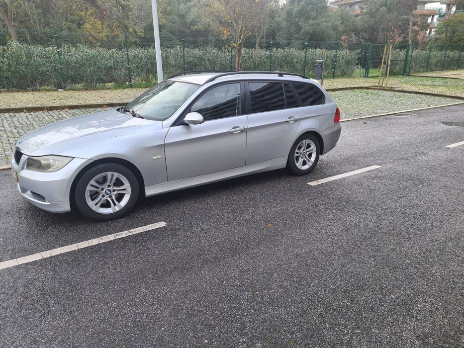 BMW 320D com 239.000