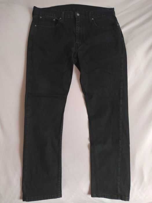 Spodnie jeansowe Levis 502 czarne jeansy
W36 L32