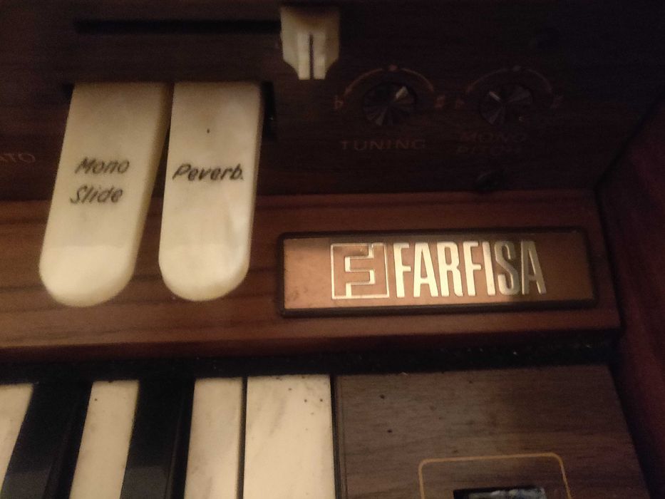 Órgão Farfrisa m