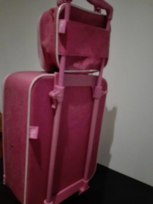 Coleção Disney Princess Mala de viagem + Carteira + Lancheira