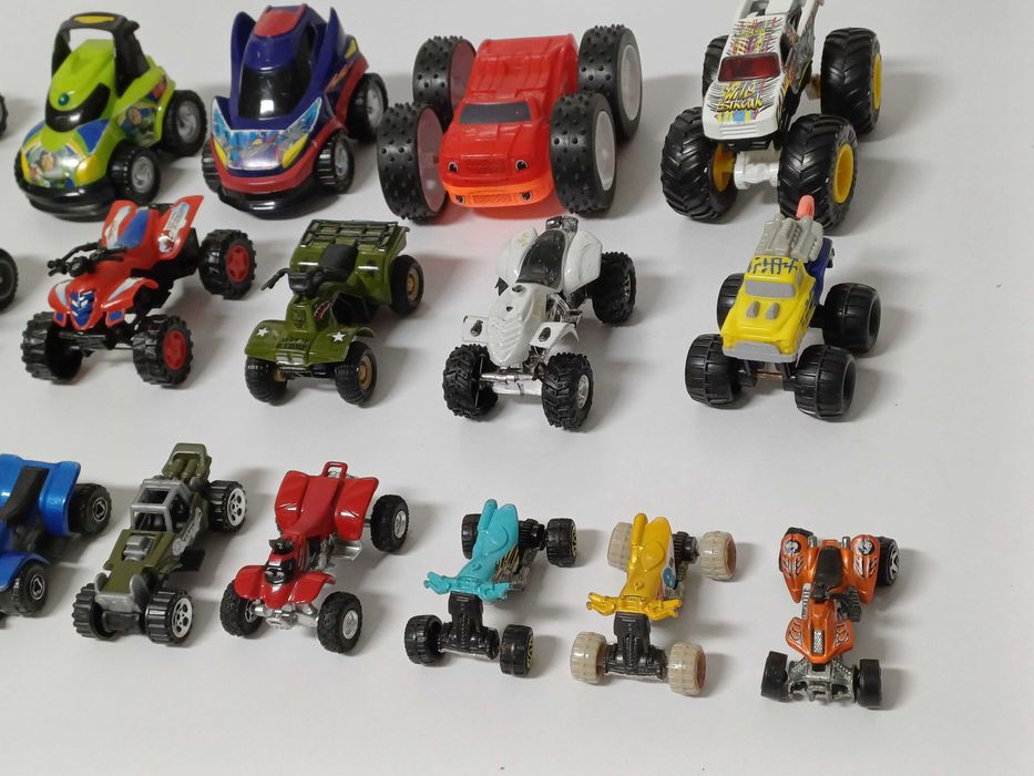 Carros 4x4 24 unidades