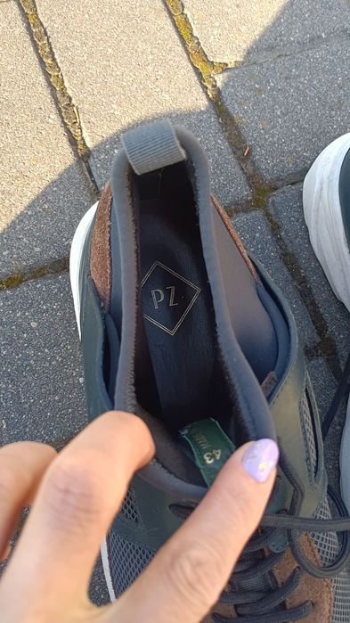 Buty.  męskie 43