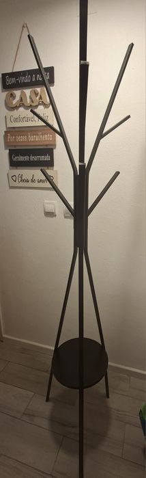 Bengaleiro preto hôma