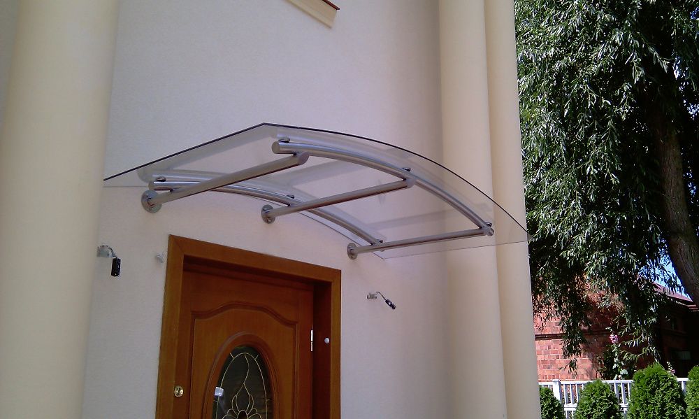 Balustrady, barierki nierdzewne, schody, zadaszenia.