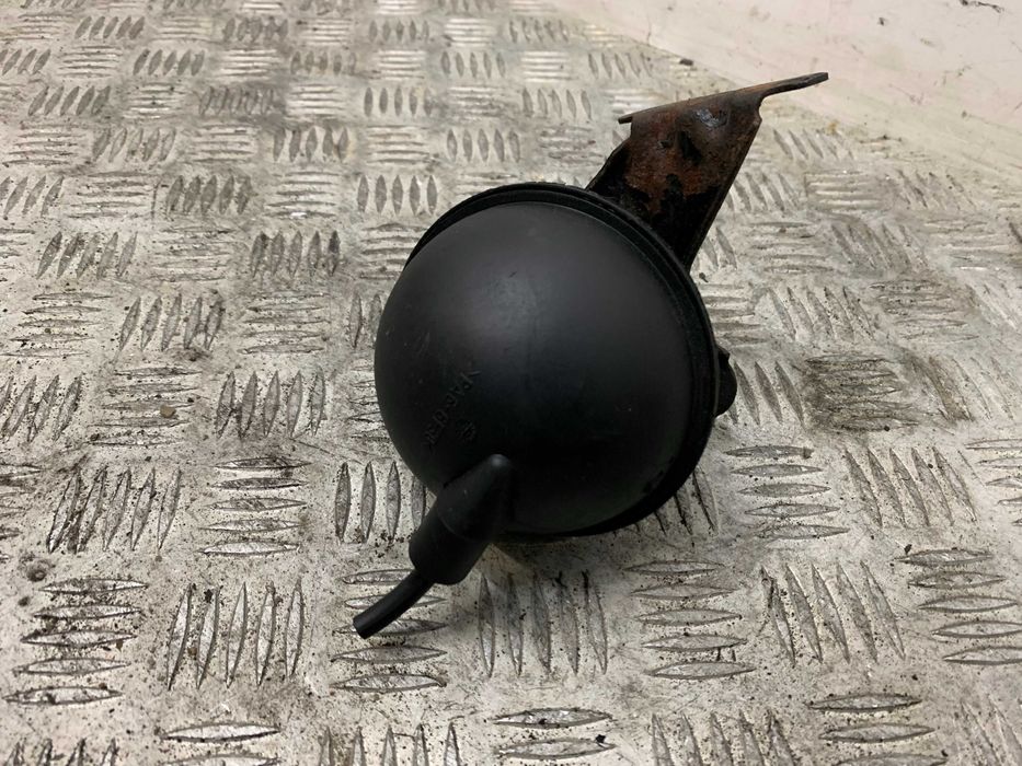 Seat Leon I Toledo II Audi Q5 Vw Golf IV Zbiorniczek Podciśnienia