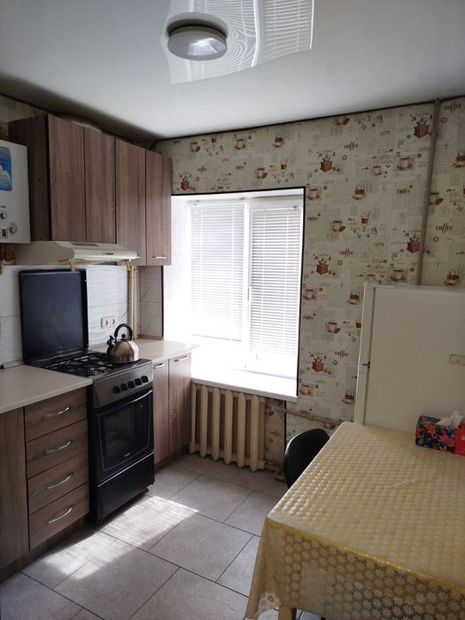 Здам 2 х. кім. в центрі міста.