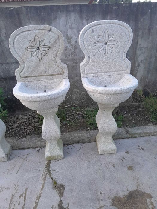 Fontanário em granito
