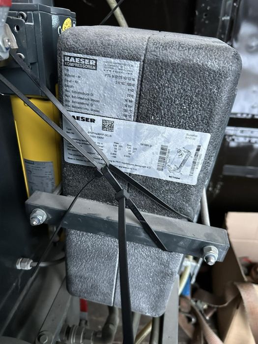 Компресор 9кВт, 1,6м3, 8бар Kaeser AIRCENTER SM 16 винтовой