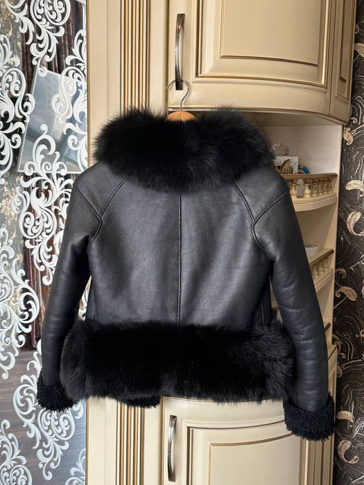 Натуральная дубленка, куртка, шуба автоледи FENDI