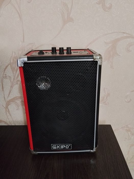 Продам блютуз колонку Кіро