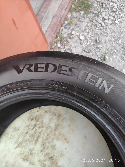 Продам Шини R17 225/65