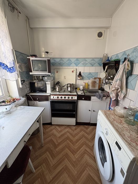 2000 грн Кімната в квартирі вул Украінська 3/5 р-н Лахті