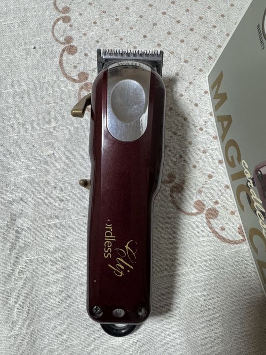 Професійна машинка для стрижки Wahl Magic Clip Cordless 5 star