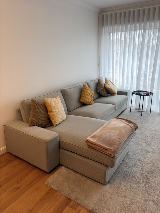 Sofá IKEA em estado perfeito, tamanho 310 x 170.