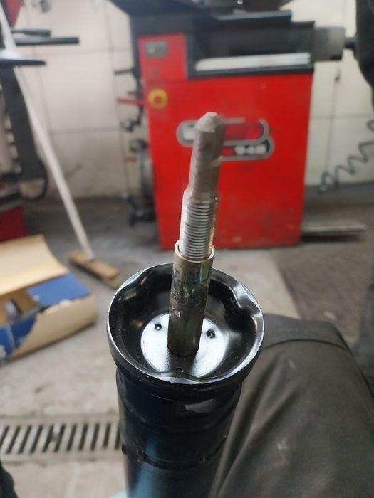 Amortyzator Przód 124390 SACHS Mercedes- Benz