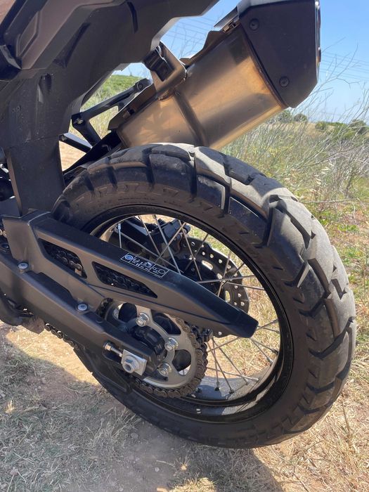 Honda Africa Twin CRF1000L 2018 | 27.000 km | Único Dono | Full Extras