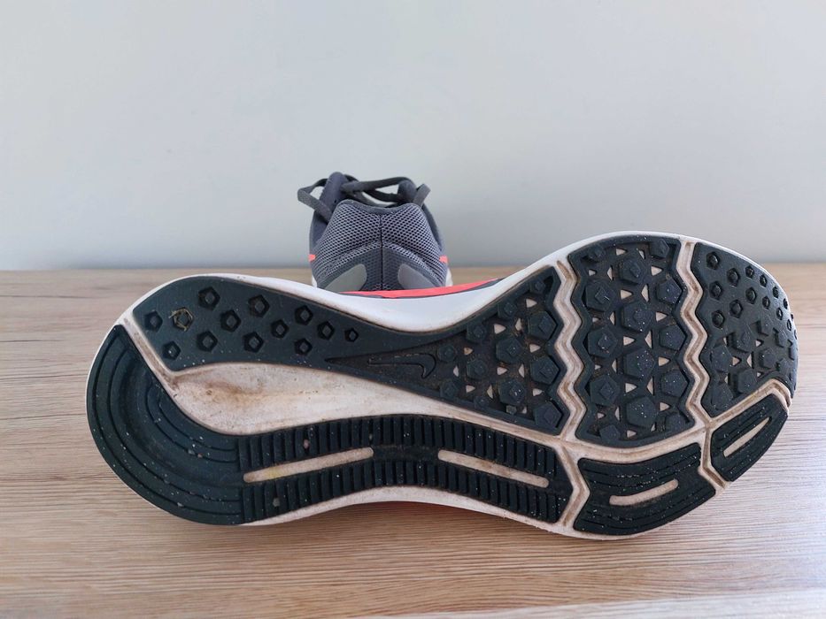 NIKE Downshifter 7 roz. 39, dl. wkladki 25 cm stan bardzo dobry