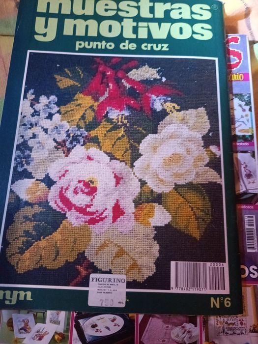 Livros de Rendas ponto de  Retrosaria cruz