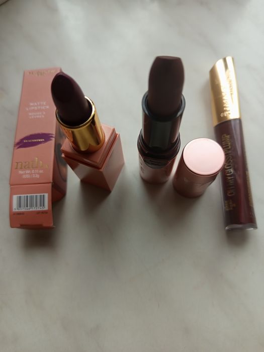 Pomadki Revolution i Rimmel ciemne 3 szt