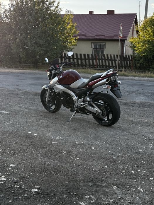 suzuki gsr 600,свіжопригнаний!