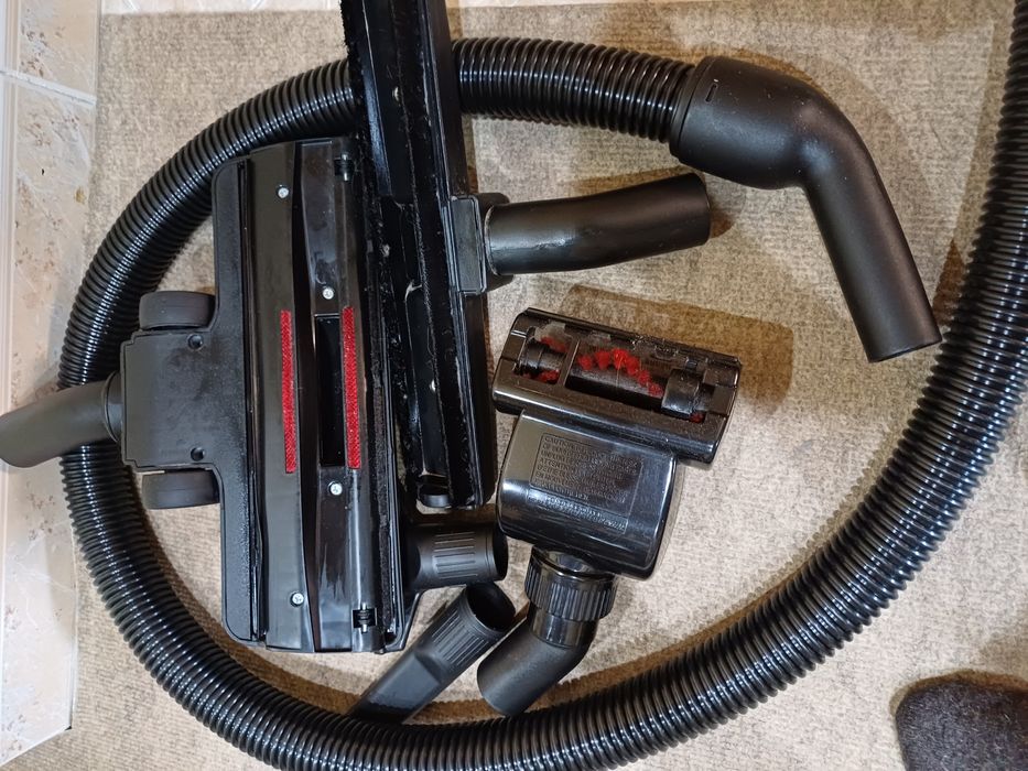 Aspirador vertical  Rowenta Powerline extreme cyclonic