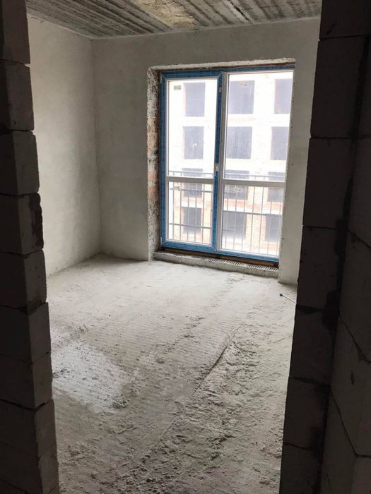 1кімнатна квартира зданий будинок