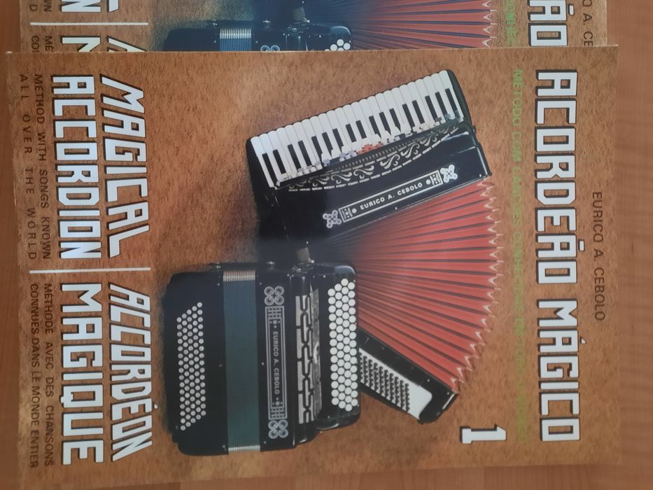 3 livros Acordeão Magico