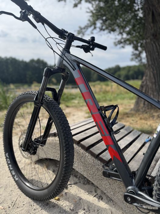 Trek rosco 6 rama M/L Rock Shox 140mm