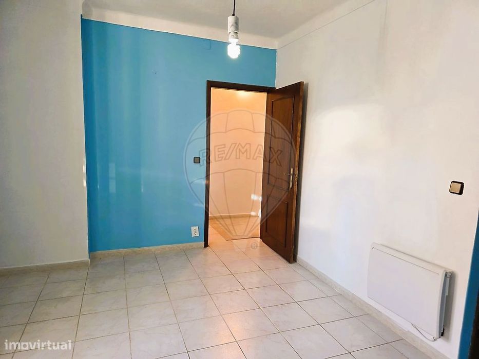 Moradia T4 para venda