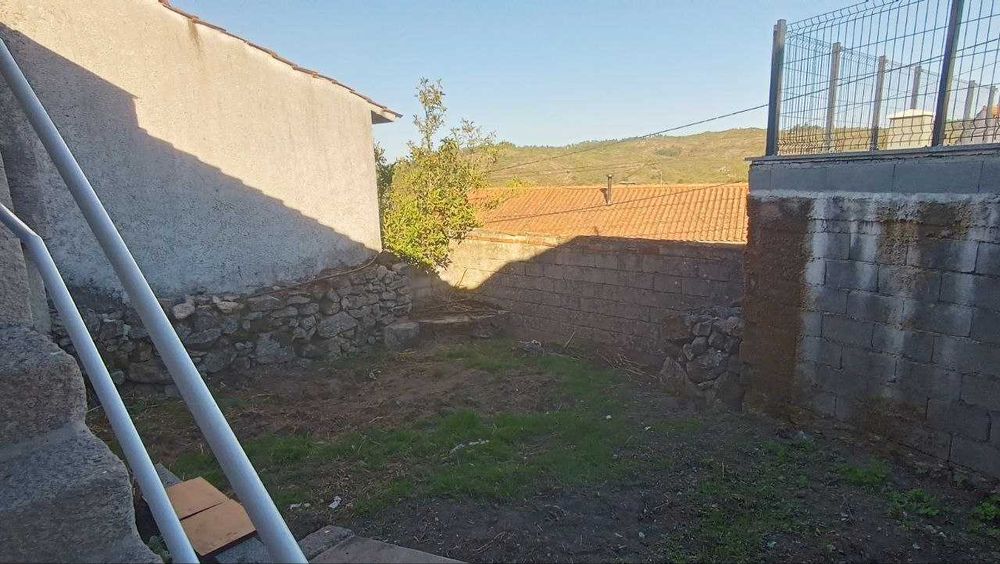 Moradia T2 em Queirela, Bodiosa – Viseu