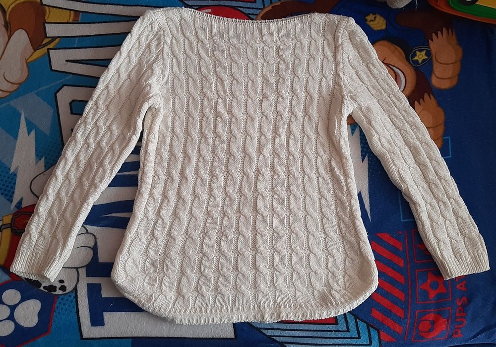 Светр жіночий 44