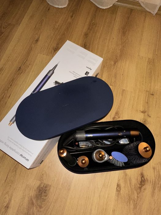 Продам Дайсон в ідеальному стані,чек,коробка,гарантія