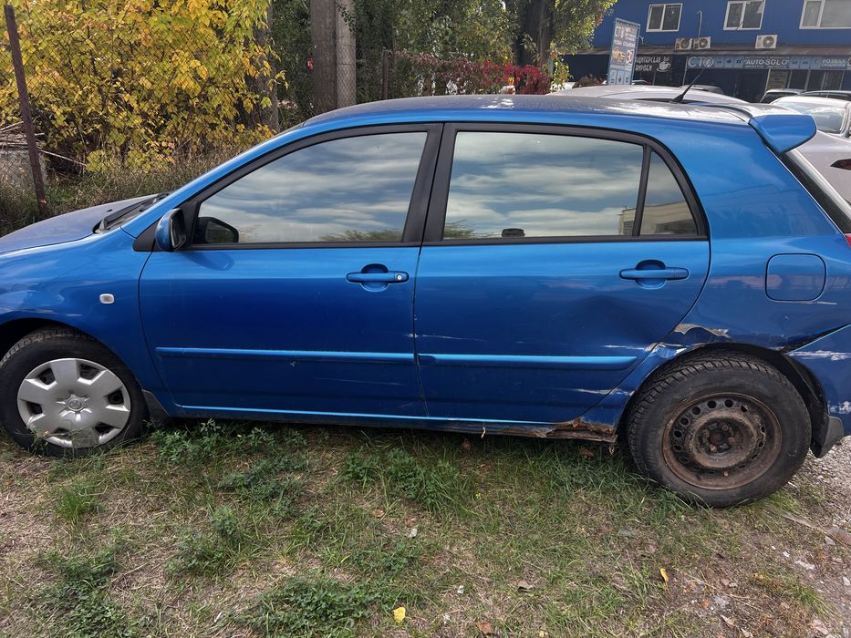 Toyota Corolla 2006 (E120) Рестайлінг • 1.6 Бензин • Надійний хетчбек