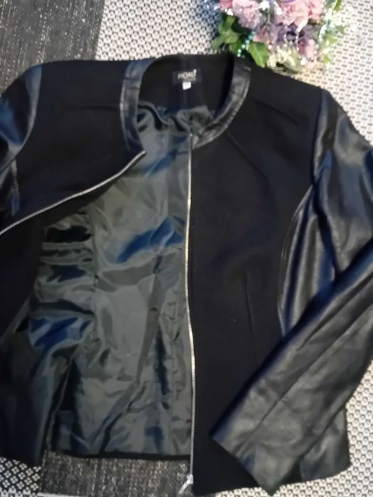 Kurtka narzutka eco skóra