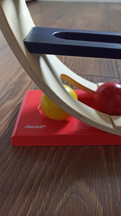 Zabawka edukacyjna tor grawitacyjny kulodrom Janod