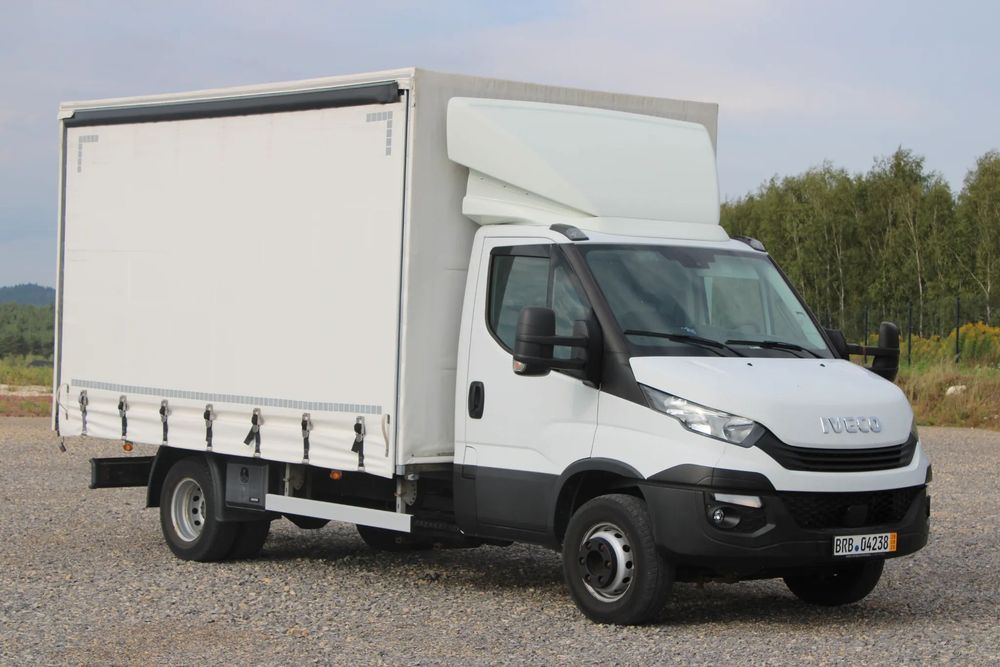 Iveco Daily 72C15 72C18 70C Firanka Firana Skrzynia Plandeka WINDA Przebieg tylko 45 566 KM Import Niemcy jak nowy 65C 50C 35C  Rama do zabudowy Wywrot Kiper Wywrotka HDS Fassi Hiab Palfinger HC DN