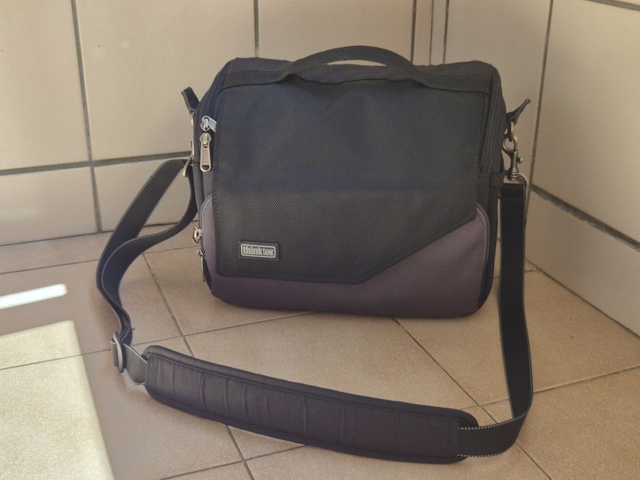 Think tank Mirrorless Mover 30i