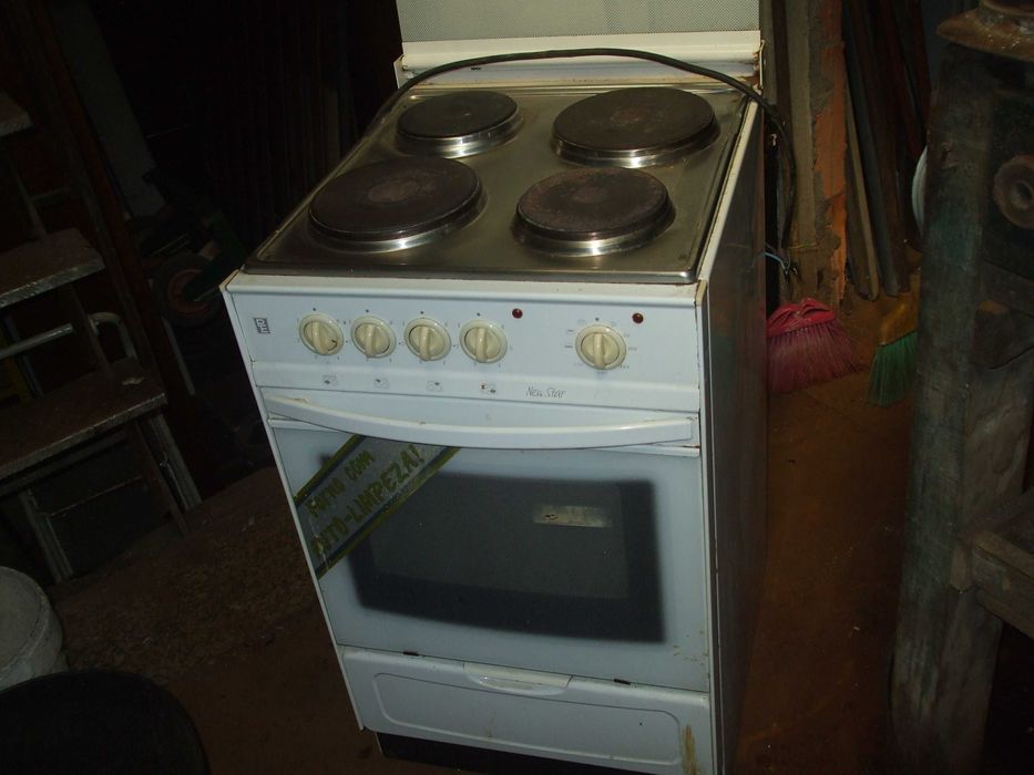 Fogao eletrico 4 discos com forno