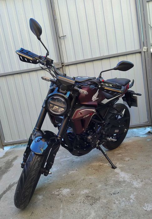 Мотоцикл Naked Rider CB250R