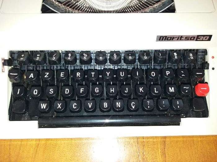 Máquina escrever antiga