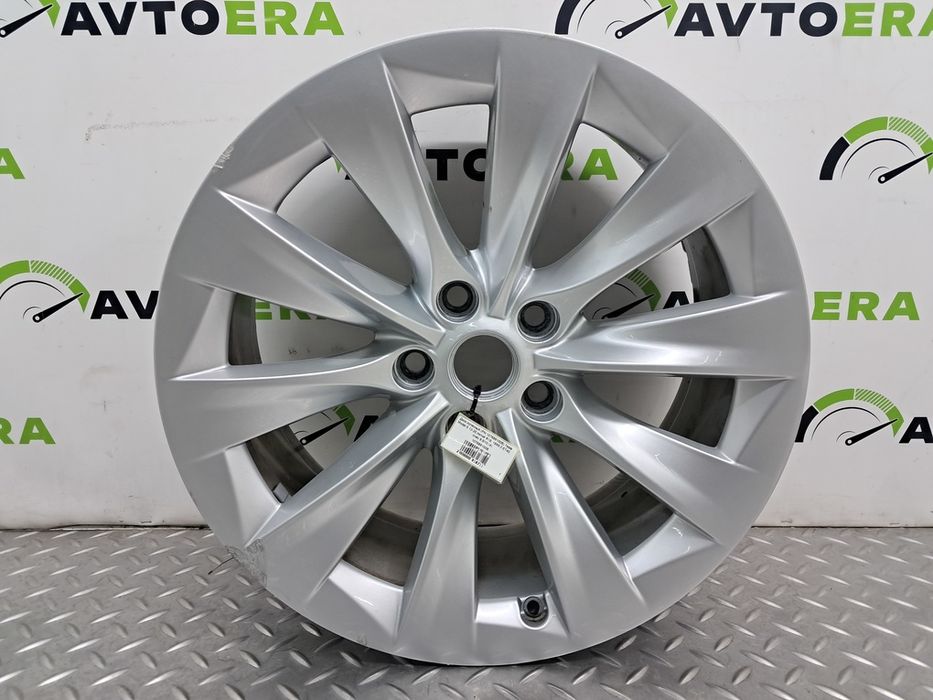 Диск колесный R19 Tesla Model S 12-20 литой 107689100B