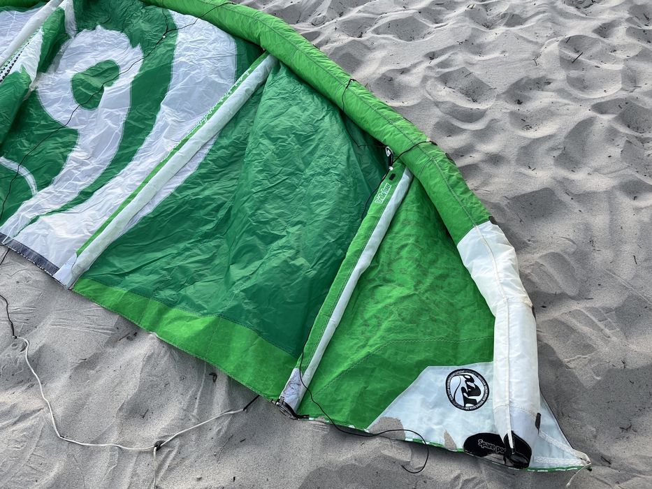 Kite + bar Roberto Ricci Designs passion 13m2