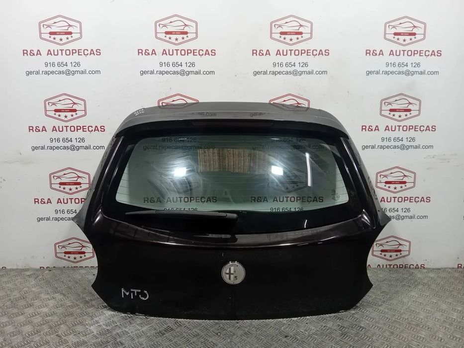 Tampa Porta de Mala Alfa Romeo Mito Com Spoiler Original