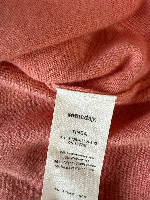Bluzka kamizelka welniana Someday