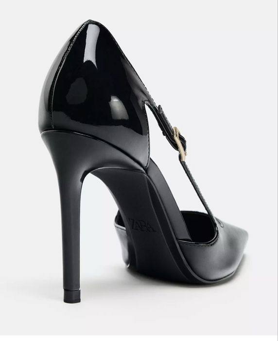 Zara лаковані туфлі