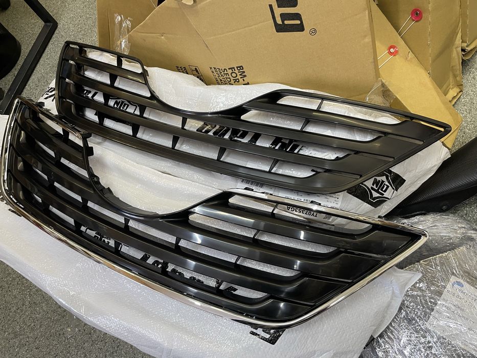 Решітка кемрі 40, решетка радиатора Camry 40