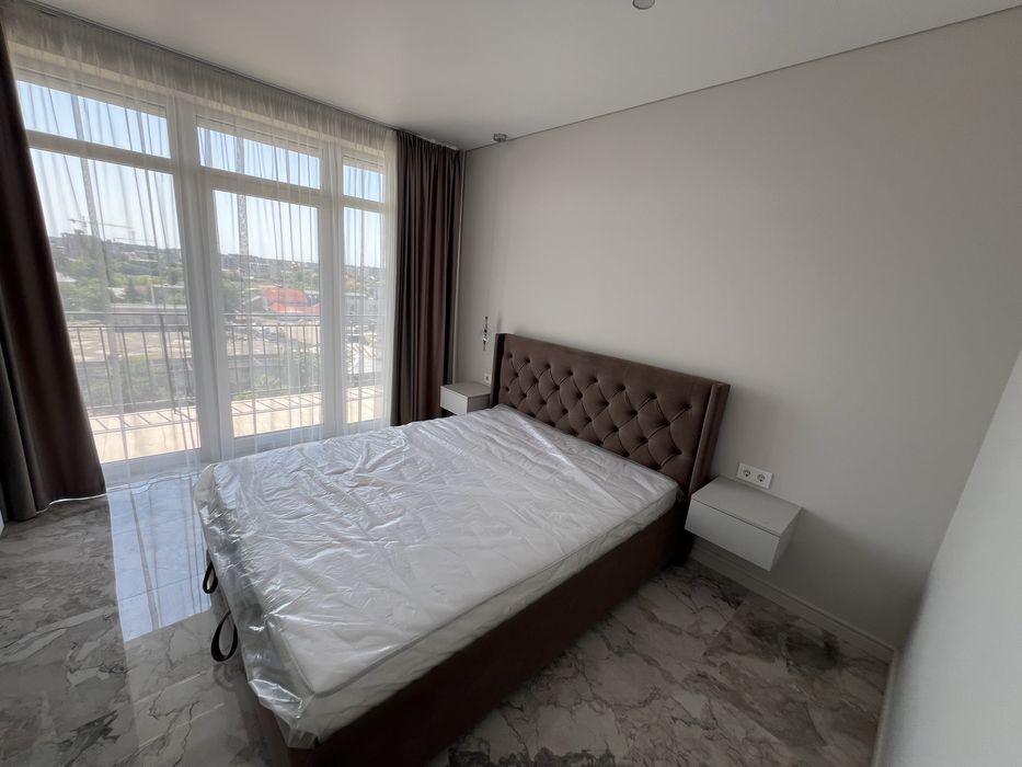 Продаж гарноі 2кім квартири поряд з парком