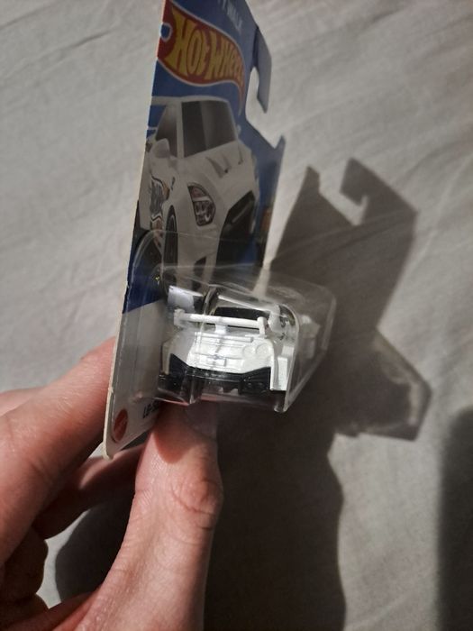 Hotwheels nissan gtr r35 lbwk
